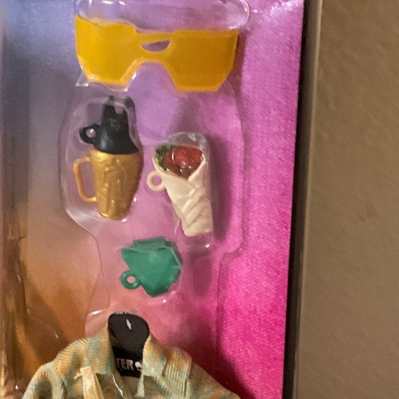 Monster High Doll with Blue and Gold Outfit - Picture 4 of 5